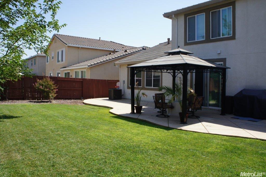 5305 Lotus Pond Way, Elk Grove, CA 95757 photo 17