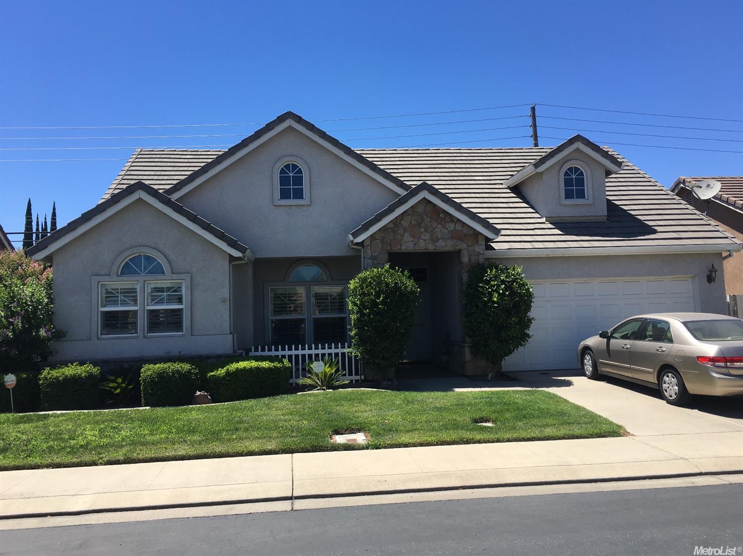 2101 Trafalgar Dr, Modesto, CA 95355 photo 1