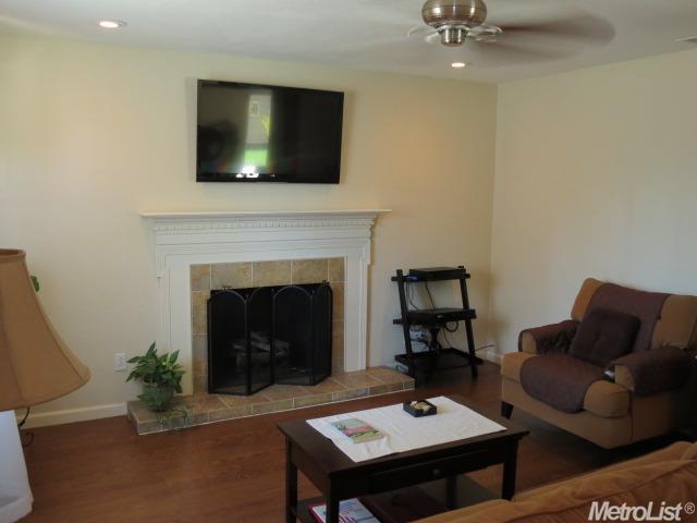 4353 Twain Dr, Olivehurst, CA 95961 photo 5