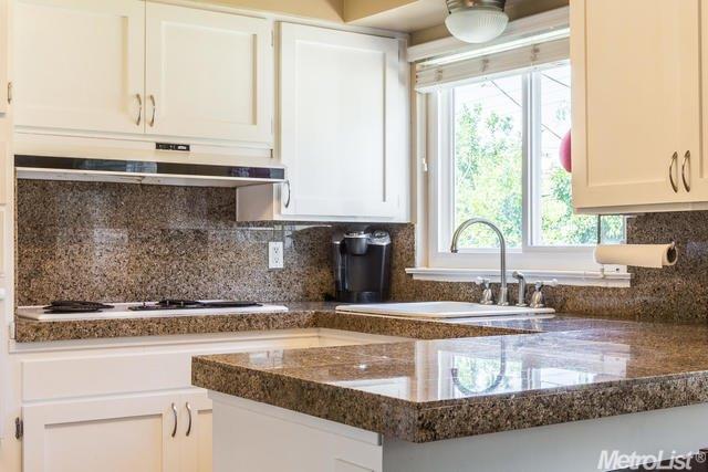 6501 Templeton Dr, Carmichael, CA 95608 photo 8