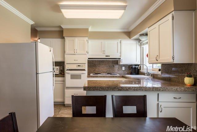 6501 Templeton Dr, Carmichael, CA 95608 photo 10