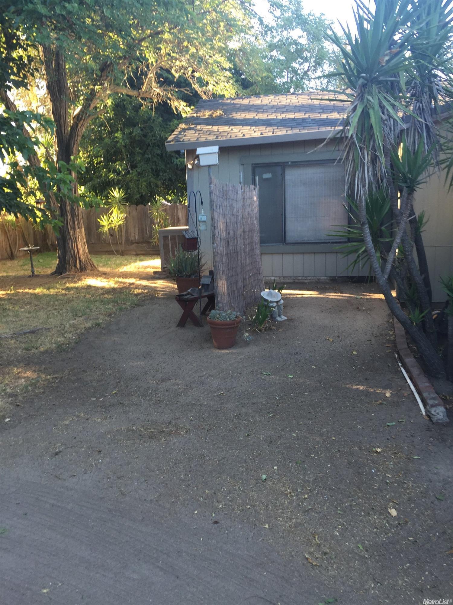 415 S Veach Ave, Manteca, CA 95337 photo 17