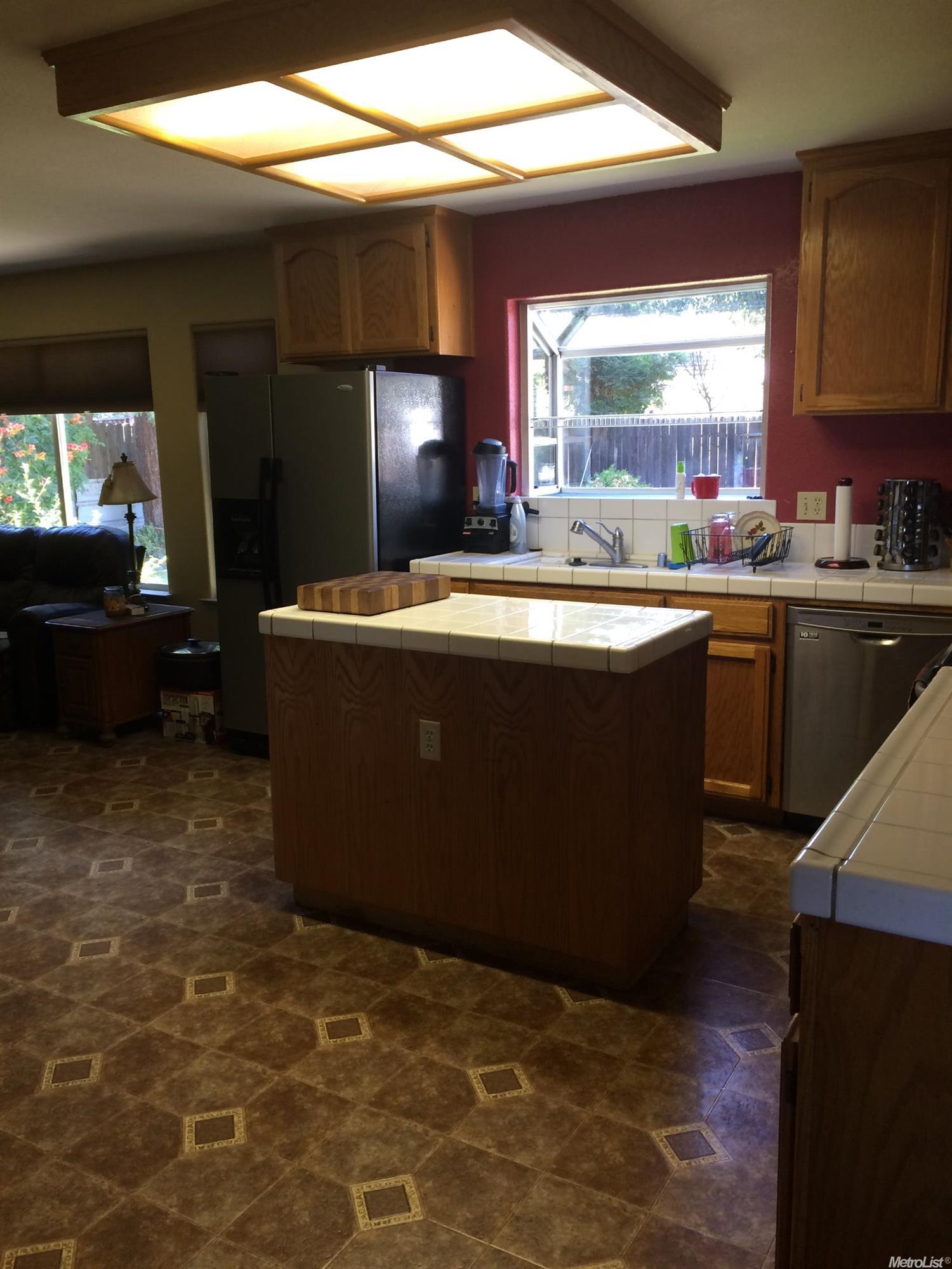 663 Candlestick Ct, Turlock, CA 95382 photo 19