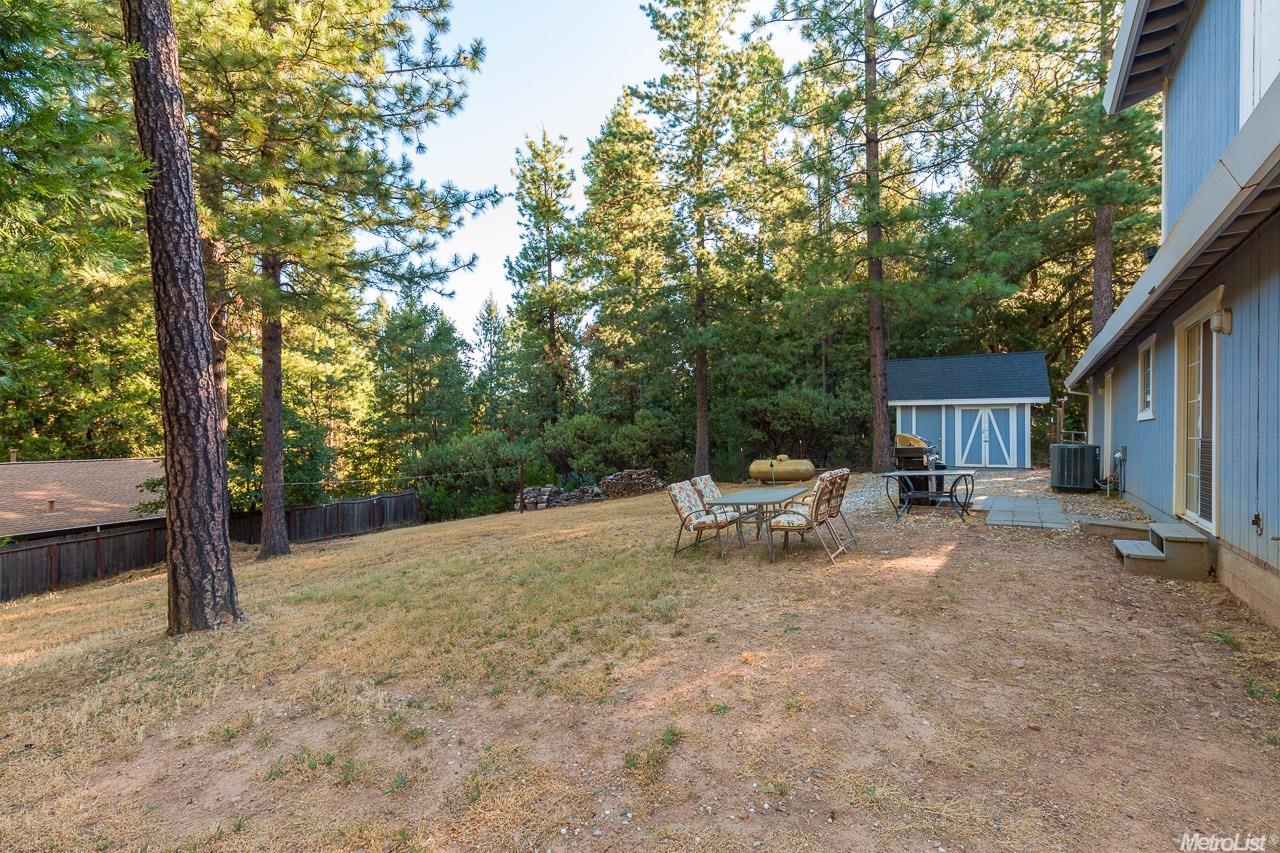 6200 Red Robin Rd, Placerville, CA 95667 photo 12