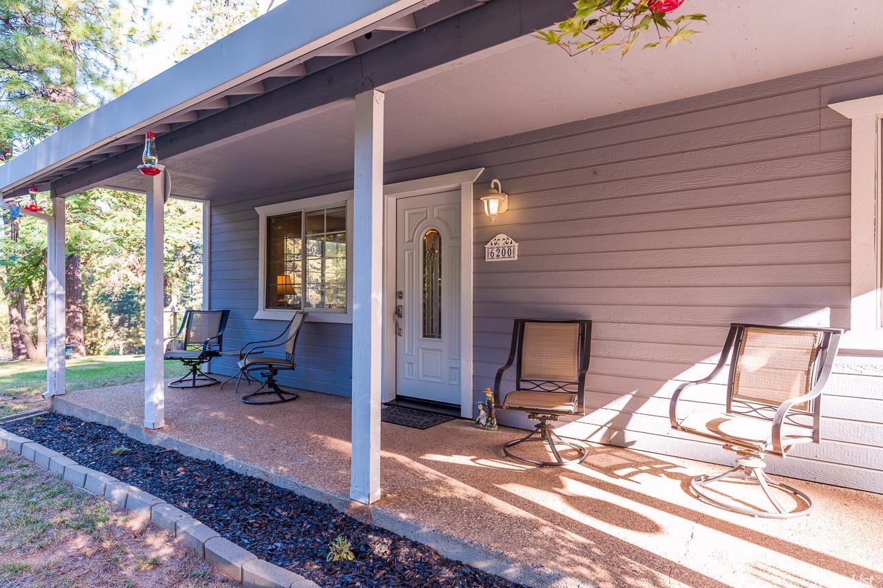 6200 Red Robin Rd, Placerville, CA 95667 photo 2