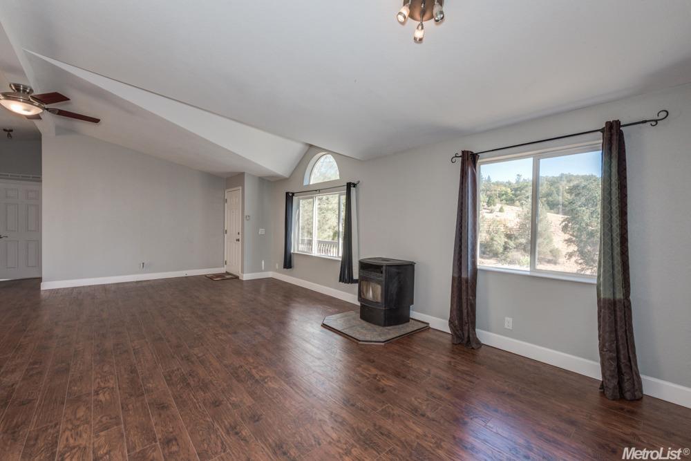 2825 Bryan Way, Placerville, CA 95667 photo 4