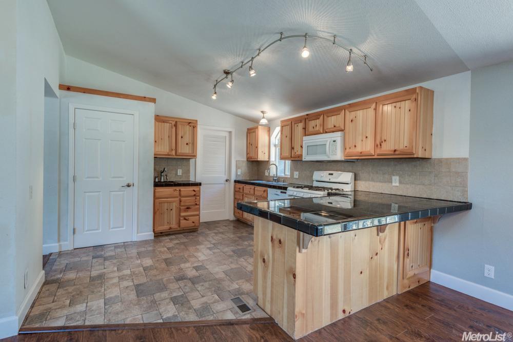 2825 Bryan Way, Placerville, CA 95667 photo 8