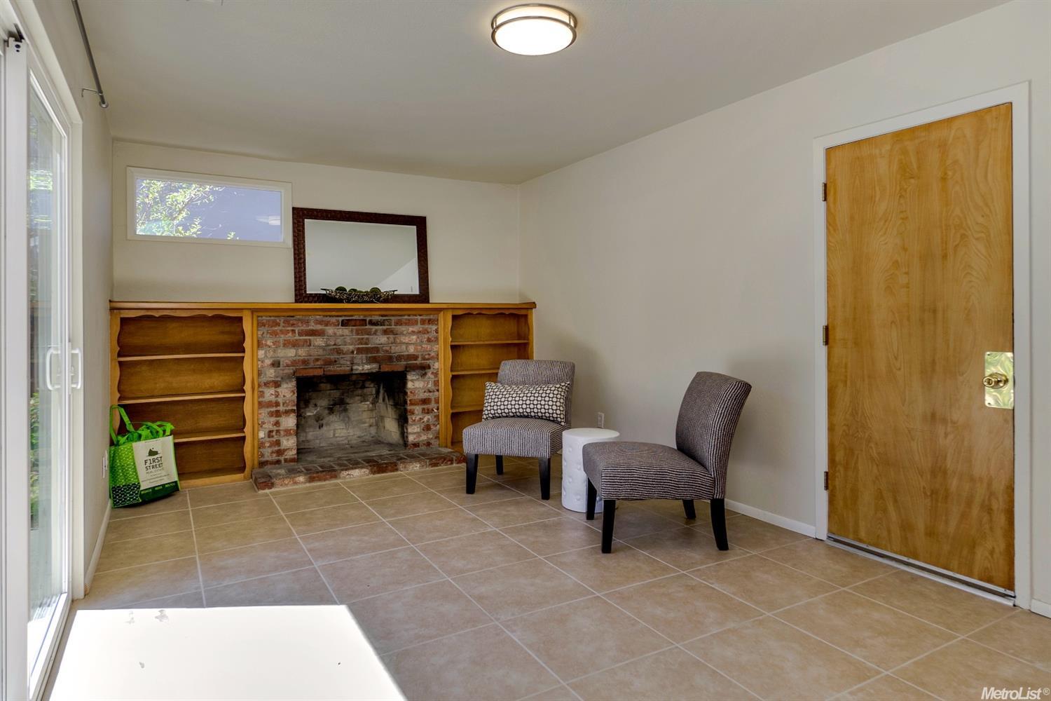 1406 Spruce Ln, Davis, CA 95616 photo 4