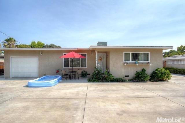 522 Elm Ave, Modesto, CA 95351 photo 2