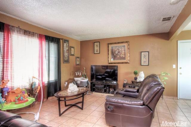 522 Elm Ave, Modesto, CA 95351 photo 5