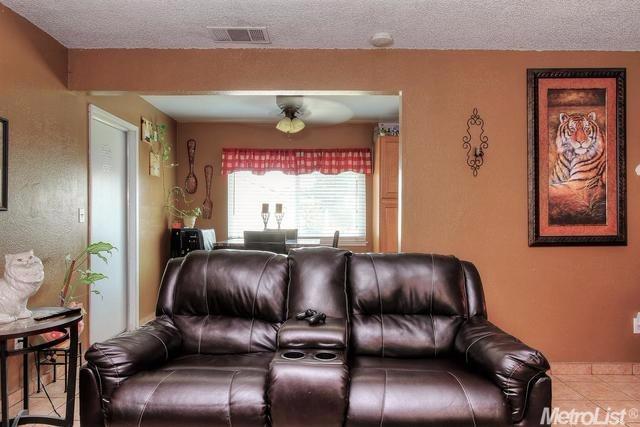 522 Elm Ave, Modesto, CA 95351 photo 4