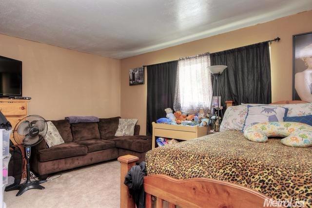 522 Elm Ave, Modesto, CA 95351 photo 11