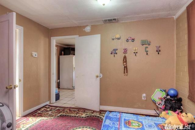522 Elm Ave, Modesto, CA 95351 photo 21