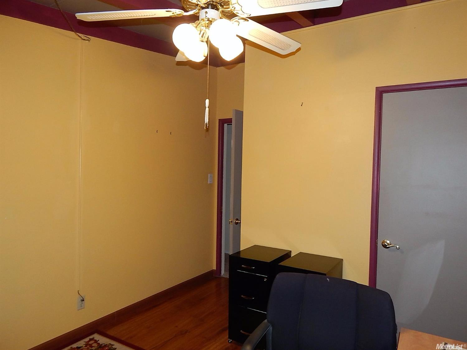 1403 Mitchell Ave, Escalon, CA 95320 photo 14