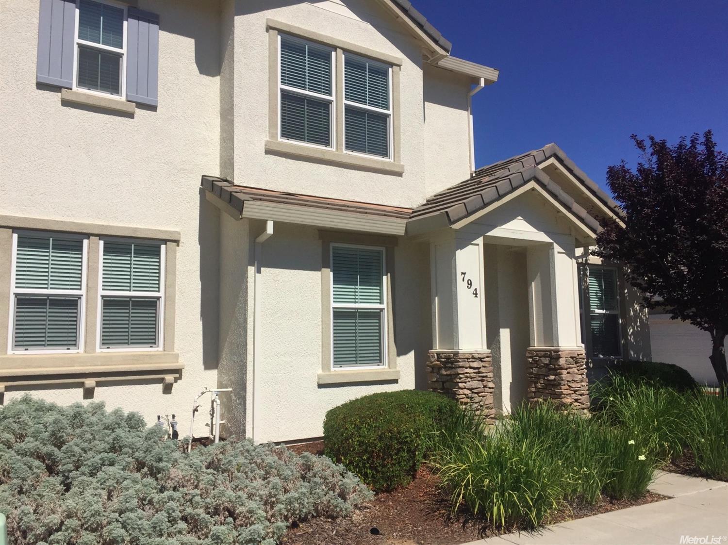 794 Courtyards Loop, Lincoln, CA 95648 photo 1