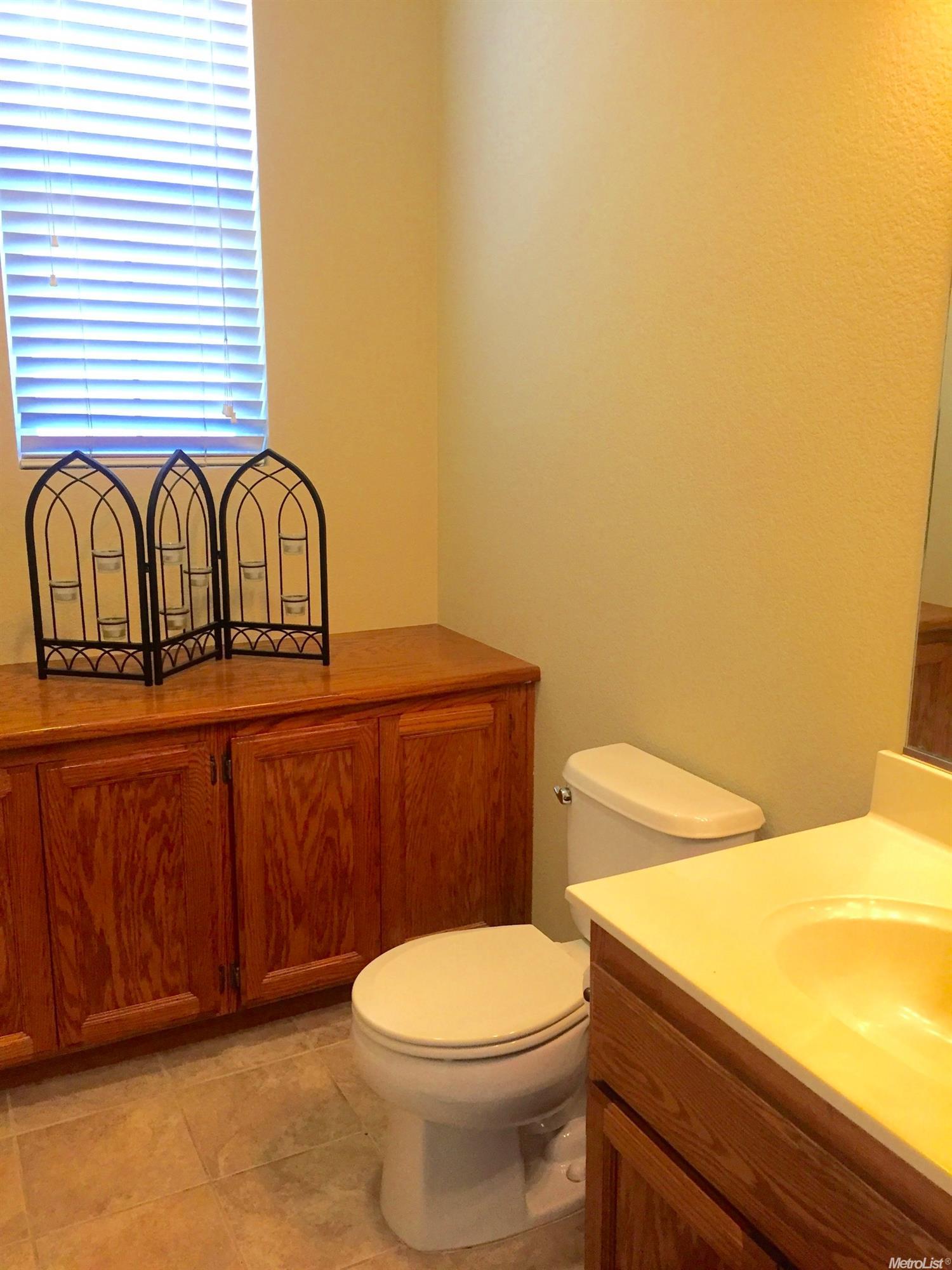 794 Courtyards Loop, Lincoln, CA 95648 photo 10
