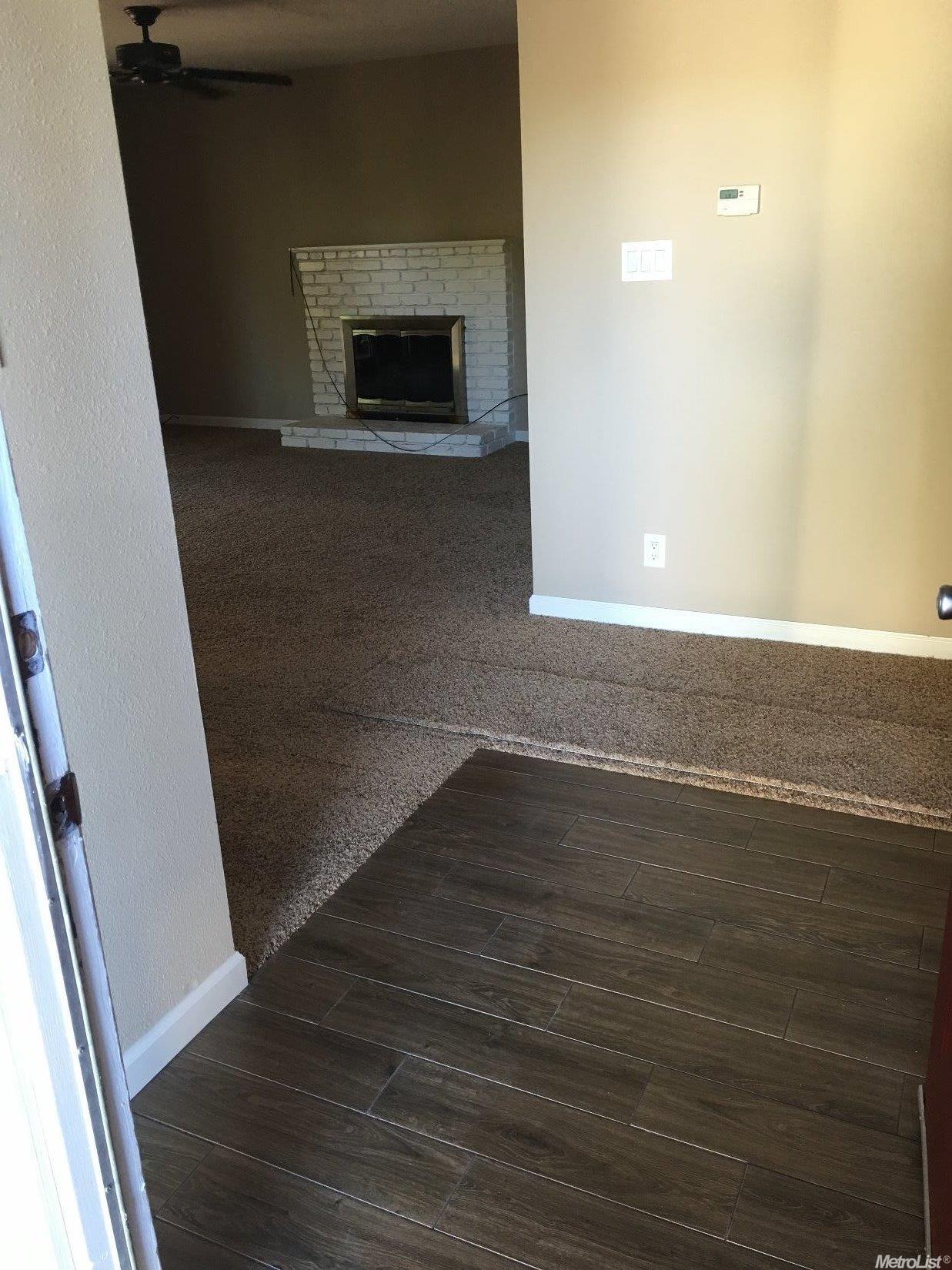 1608 Couchman Ln, Modesto, CA 95355 photo 4