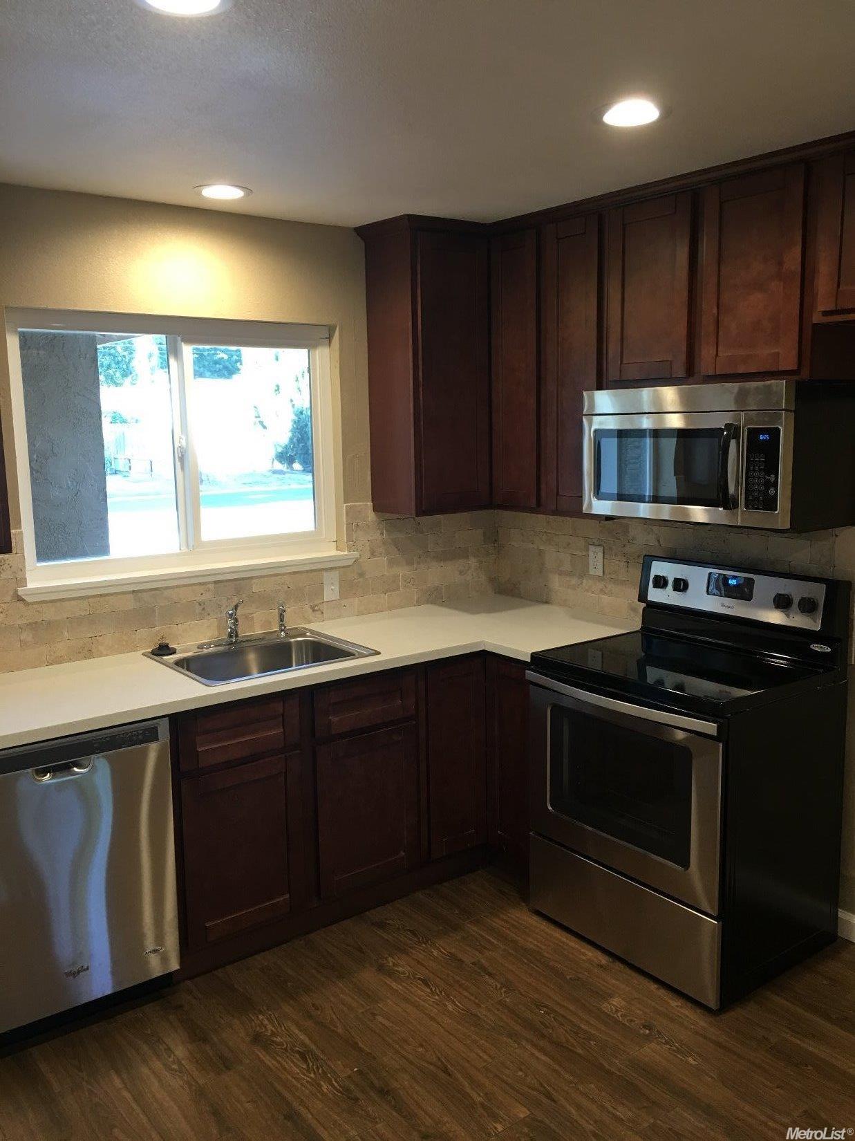 1608 Couchman Ln, Modesto, CA 95355 photo 7