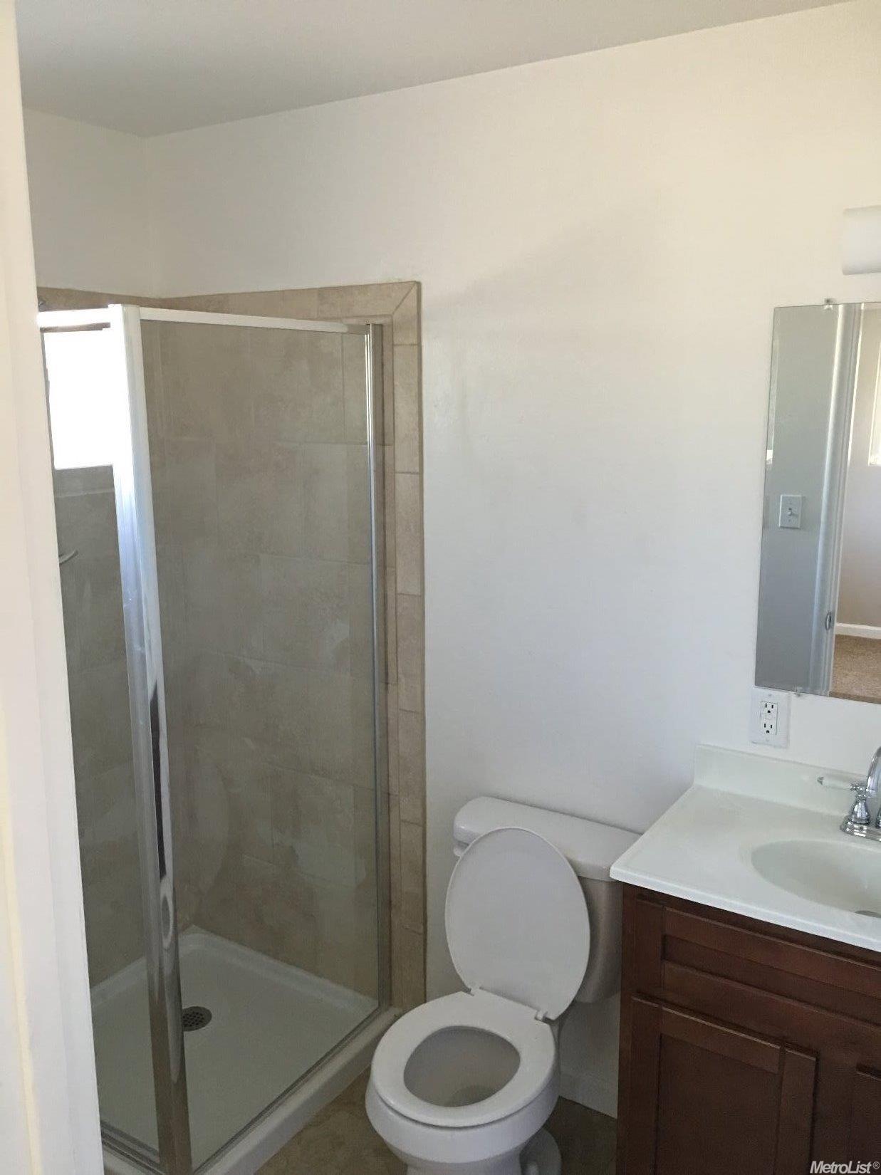 1608 Couchman Ln, Modesto, CA 95355 photo 10