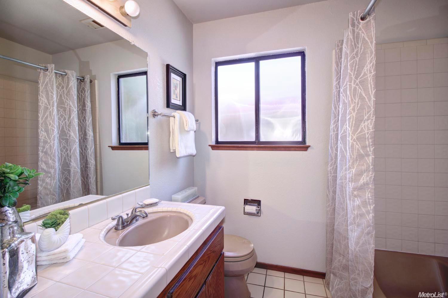 1108 Oeste Dr, Davis, CA 95616 photo 19