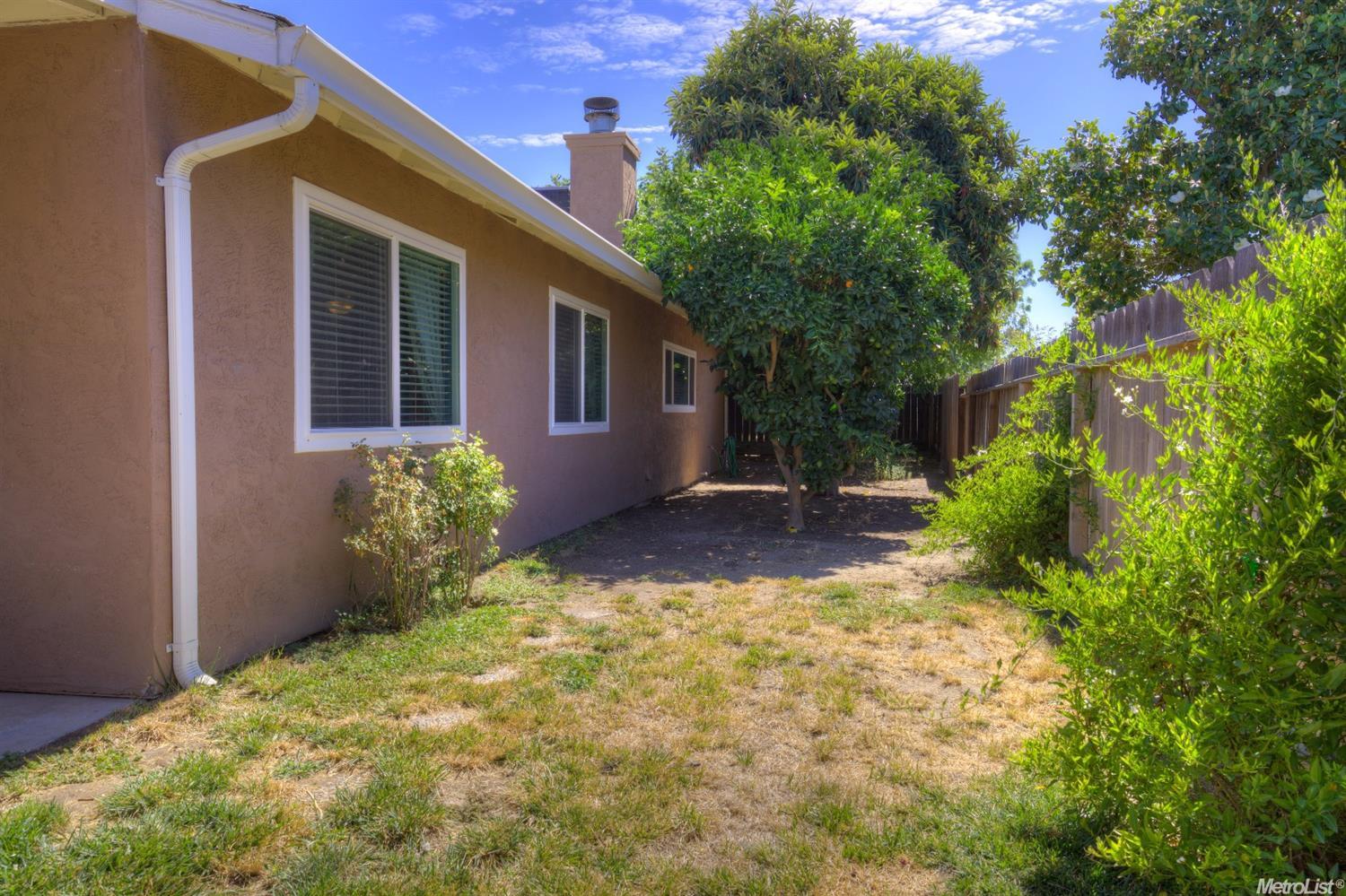 1542 Fig Ct, Ripon, CA 95366 photo 14