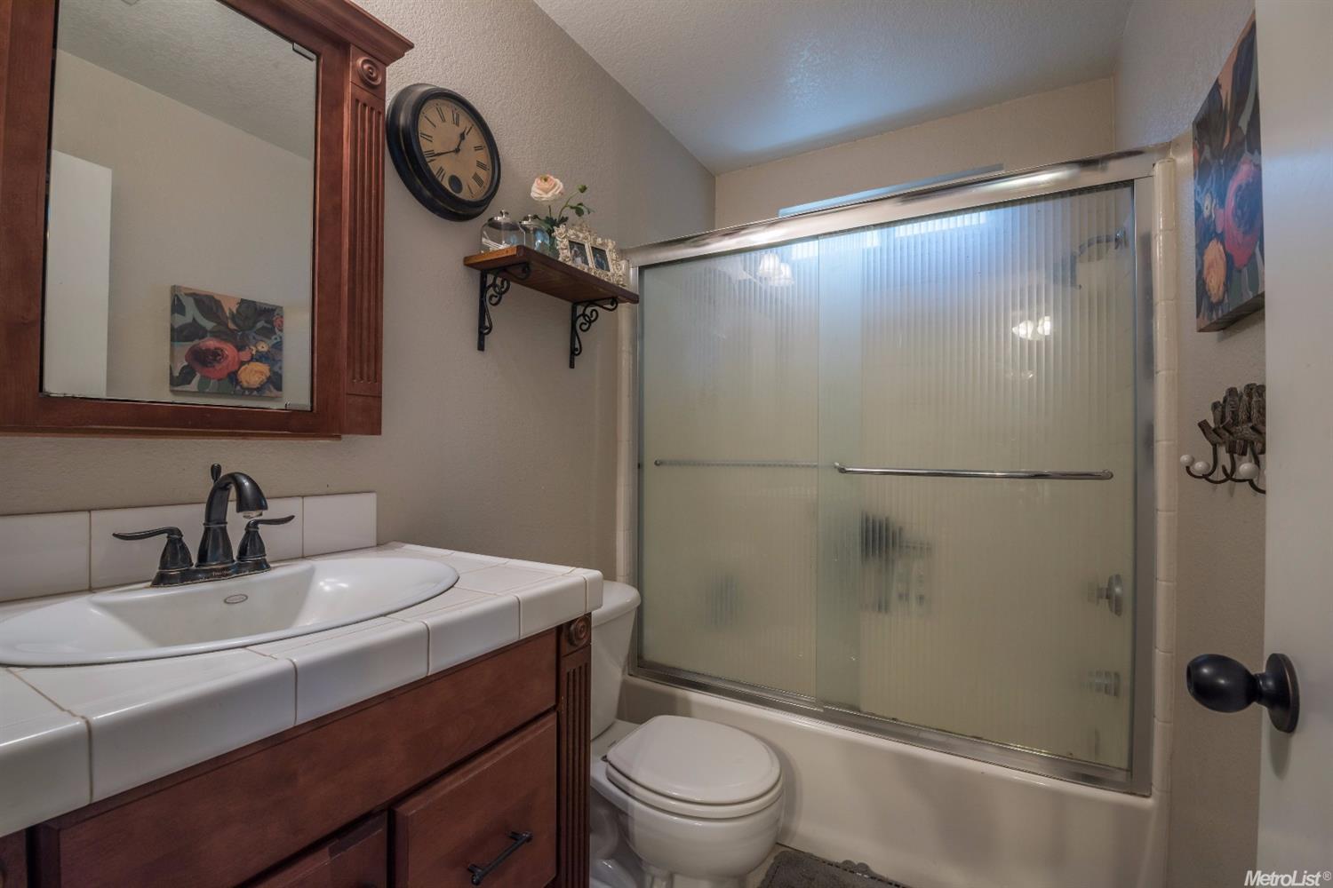 1542 Fig Ct, Ripon, CA 95366 photo 13