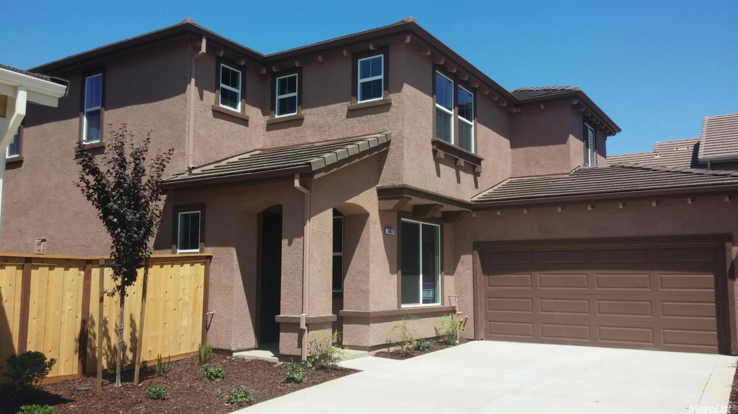 20827 Grapevine Dr, Patterson, CA 95363 photo 1