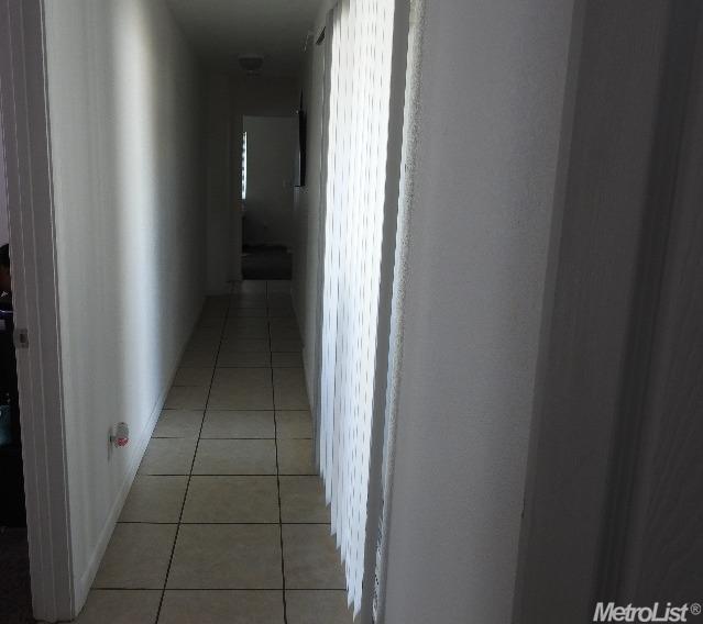 1921 Kenneth St, Modesto, CA 95351 photo 9