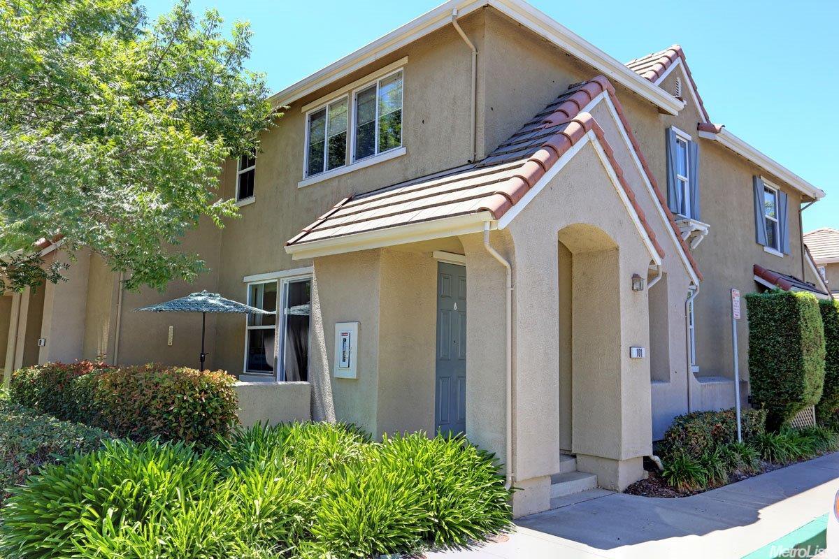 101 Esplanade Cir, Folsom, CA 95630 photo 1