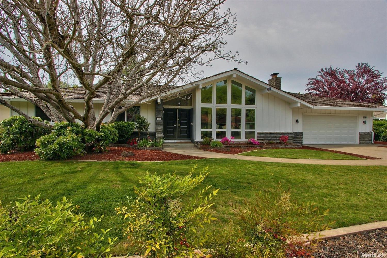 1713 Carmelo Dr, Carmichael, CA 95608 photo 1