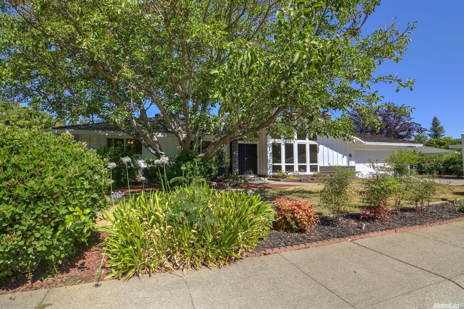 1713 Carmelo Dr, Carmichael, CA 95608 photo 2