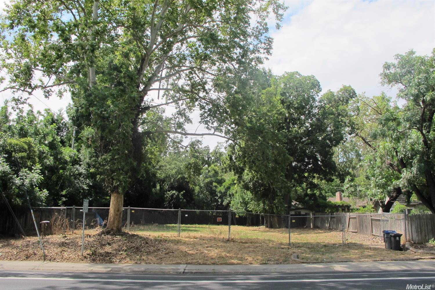 216 W 8th St, Davis, CA 95616 photo 4