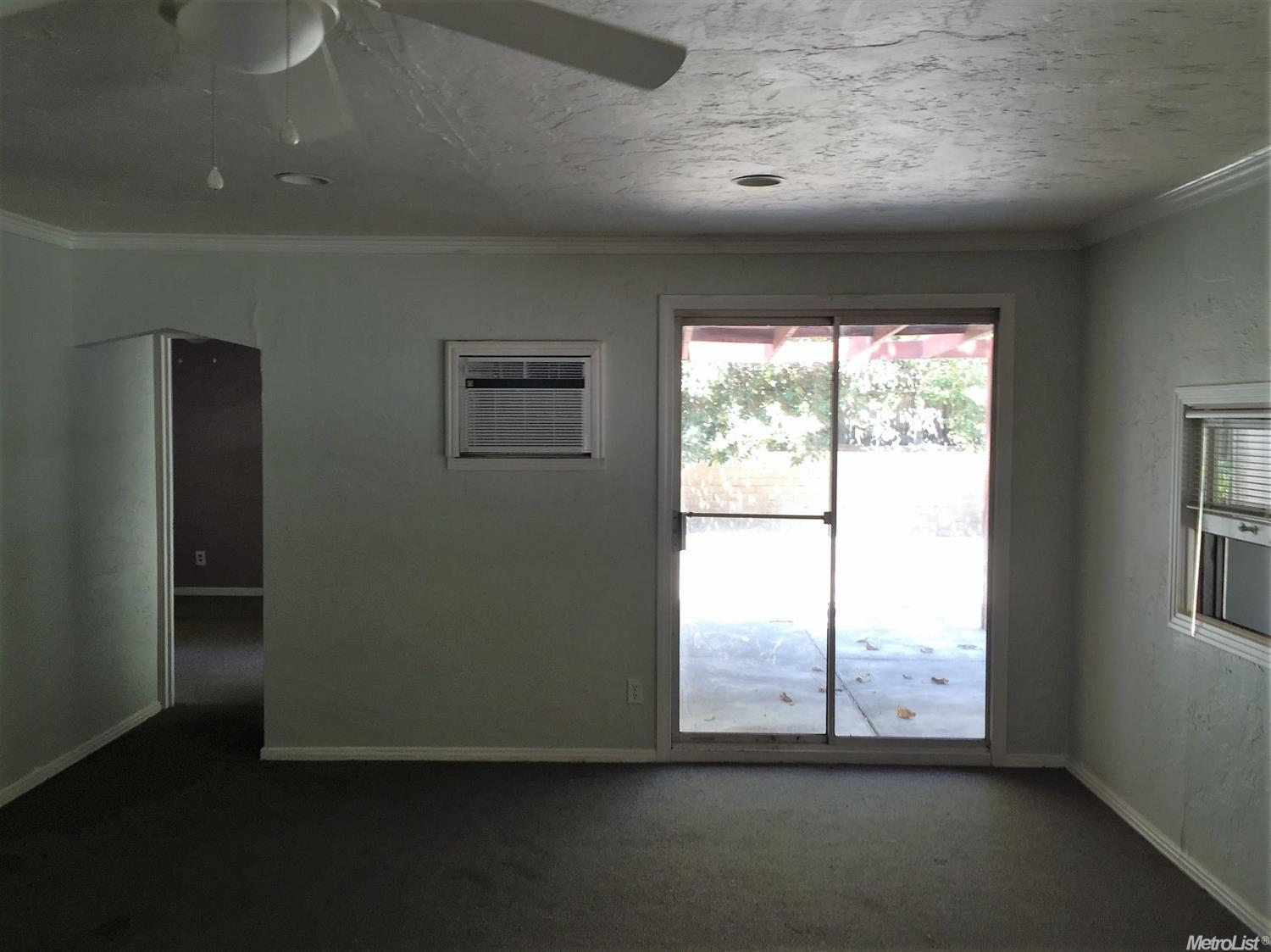 2217 Boyer Dr, Carmichael, CA 95608 photo 4