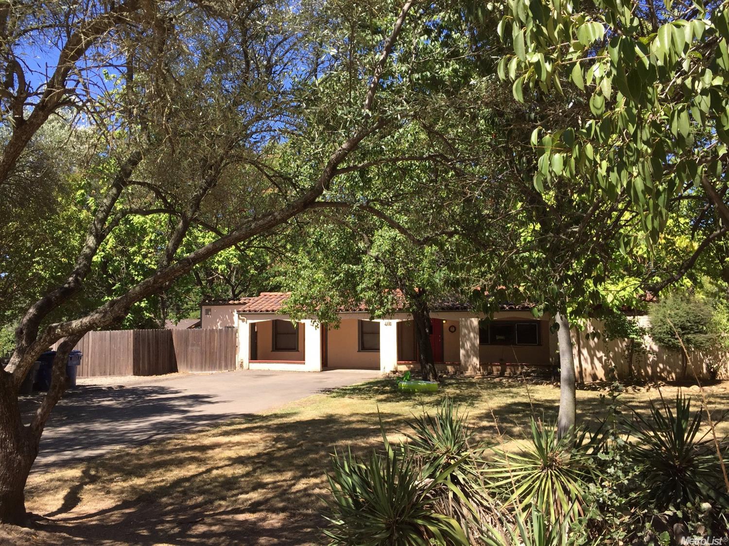 2217 Boyer Dr, Carmichael, CA 95608 photo 2