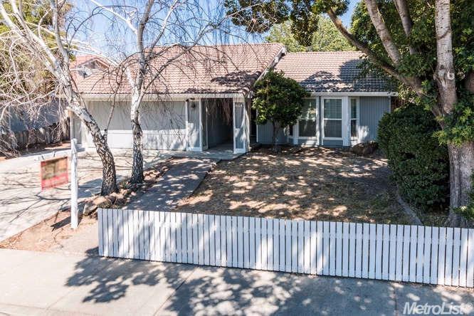 1840 Scotch Pine Ct, Tracy, CA 95376 photo 2