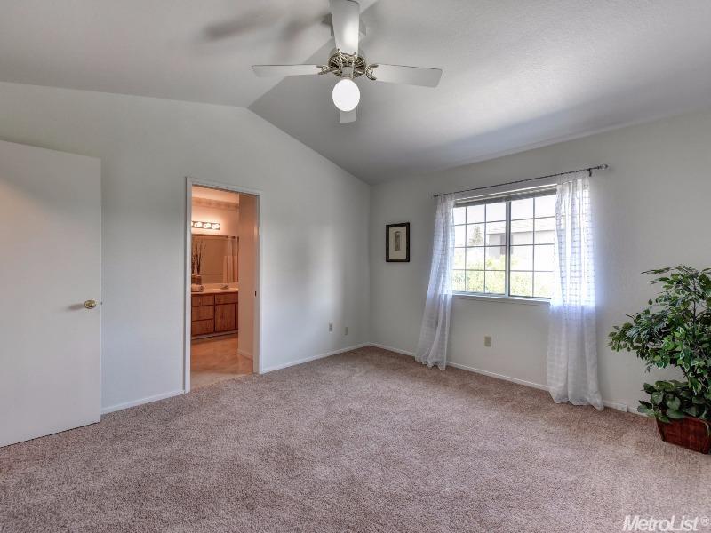 159 Pierpoint Cir, Folsom, CA 95630 photo 16