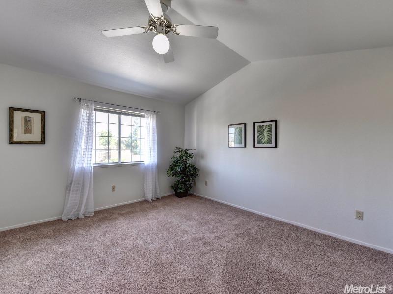 159 Pierpoint Cir, Folsom, CA 95630 photo 15