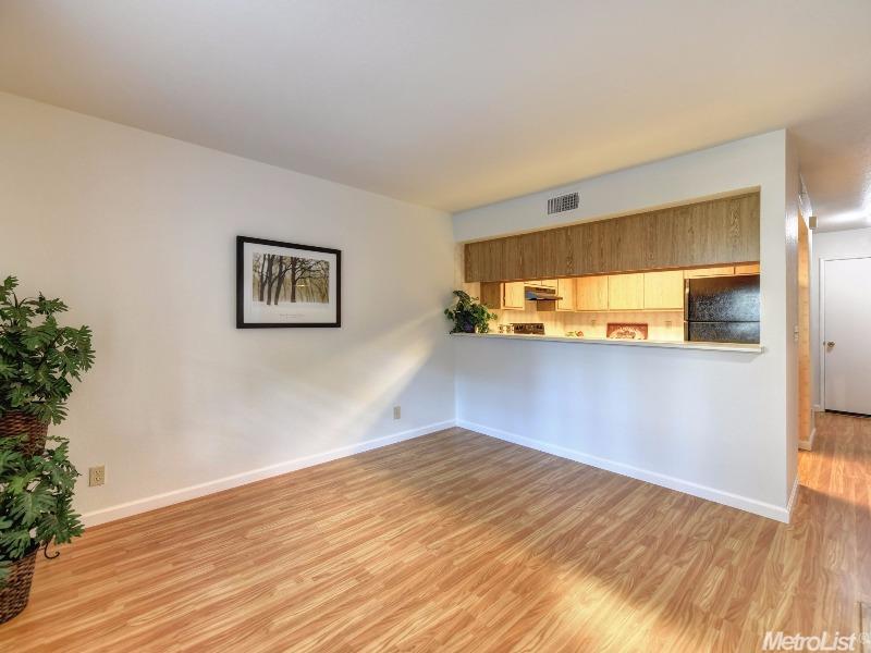 159 Pierpoint Cir, Folsom, CA 95630 photo 5