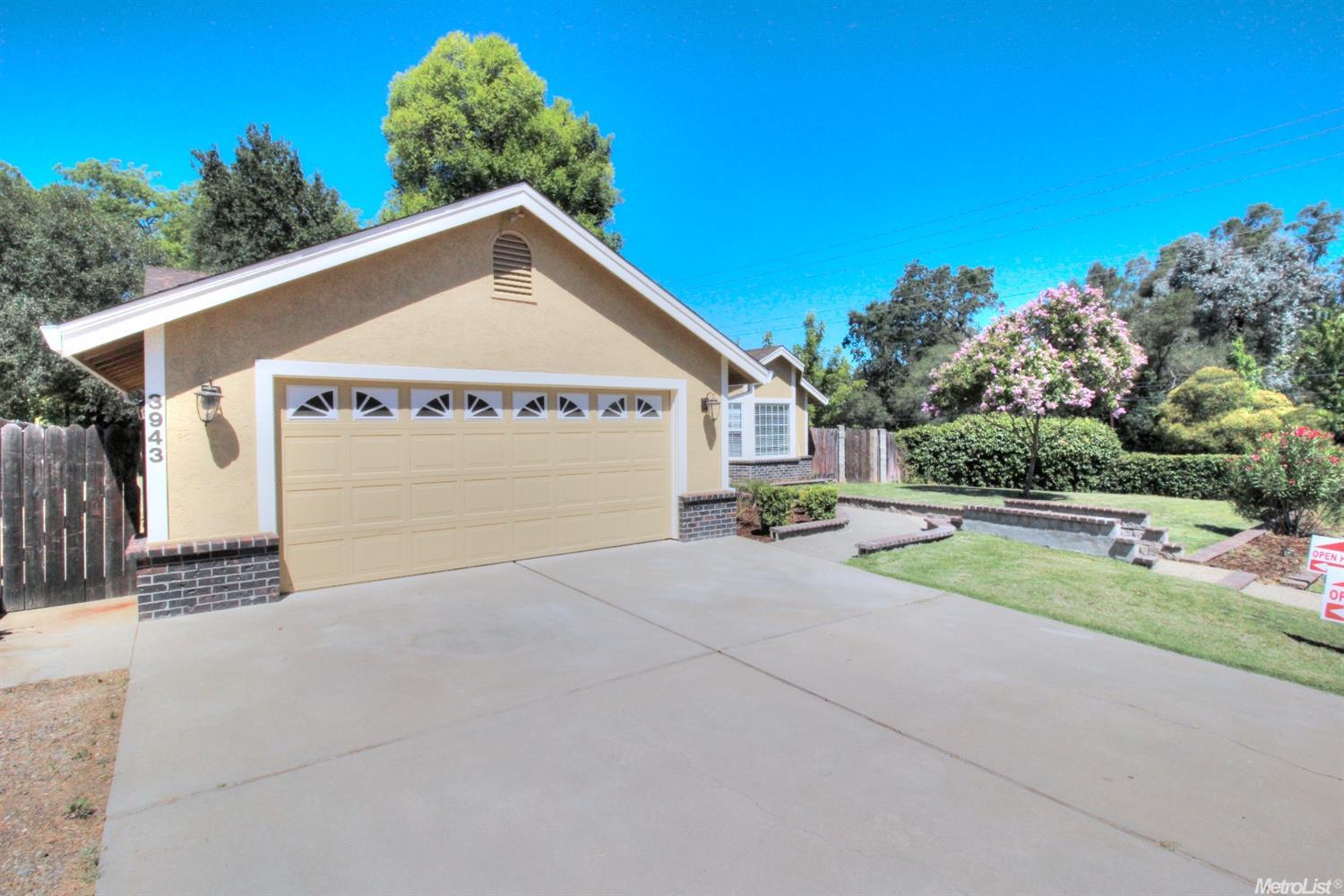 3943 Nicklaus Pl, Carmichael, CA 95608 photo 1