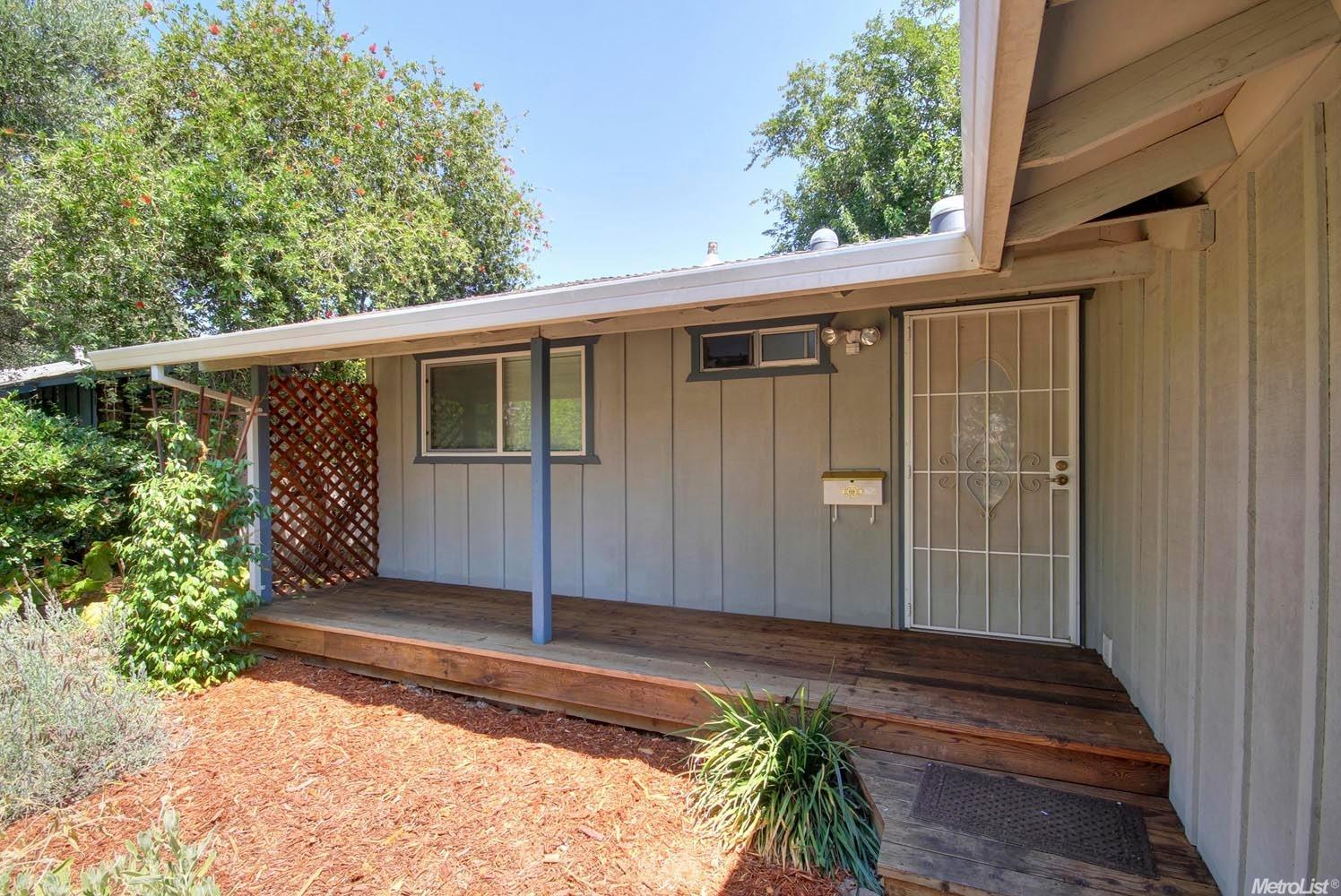 1708 Poplar Ln, Davis, CA 95618 photo 2