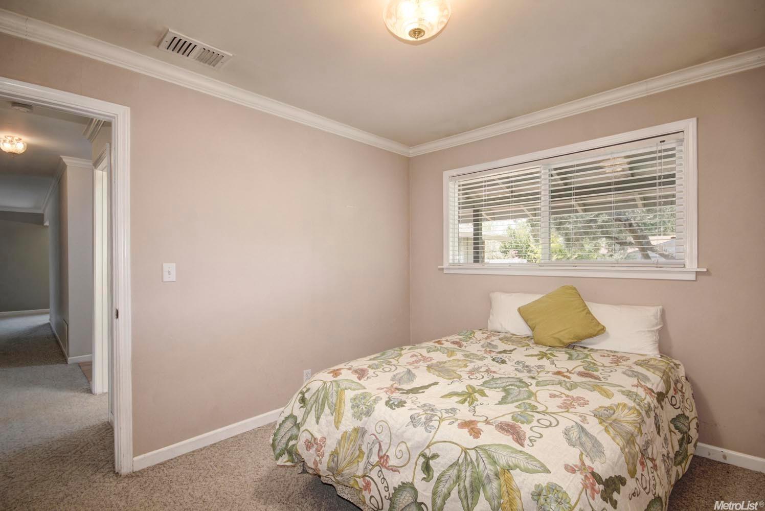 1708 Poplar Ln, Davis, CA 95618 photo 15