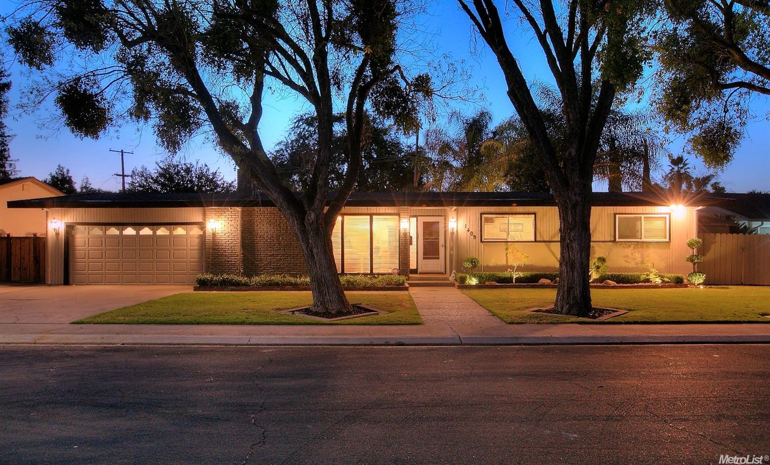 1409 Higbee Dr, Modesto, CA 95350 photo 2