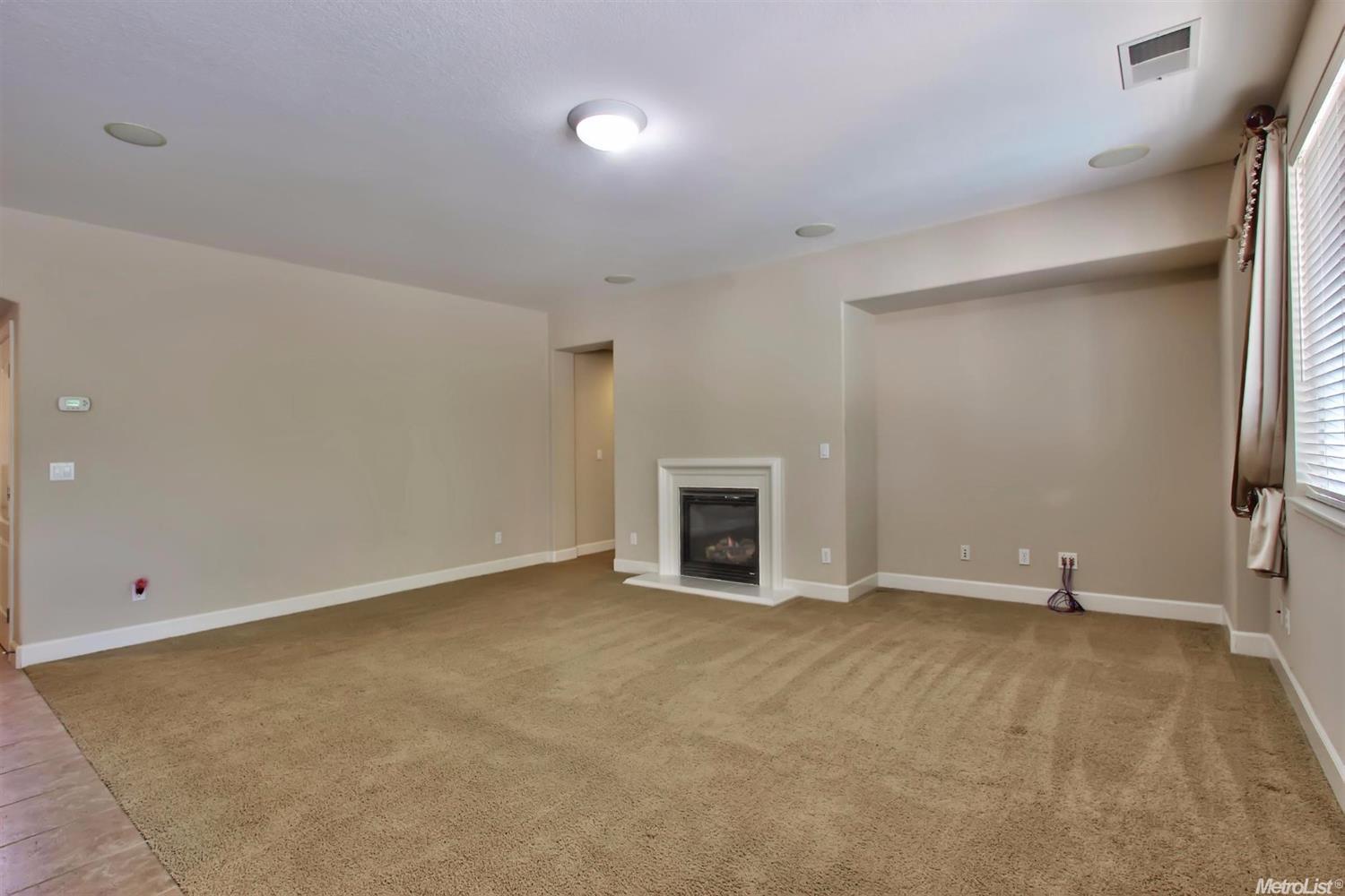7713 Agate Beach Way, Antelope, CA 95843 photo 13