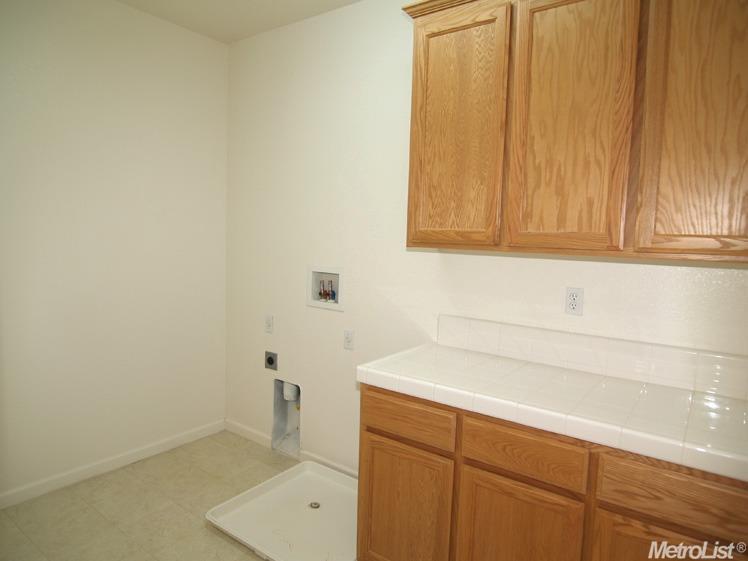 2605 Amir Dr, Modesto, CA 95355 photo 22