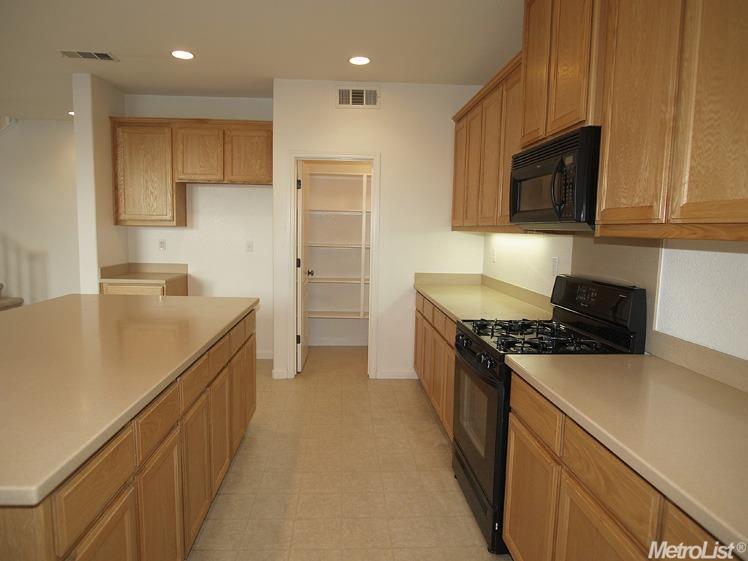 2605 Amir Dr, Modesto, CA 95355 photo 12