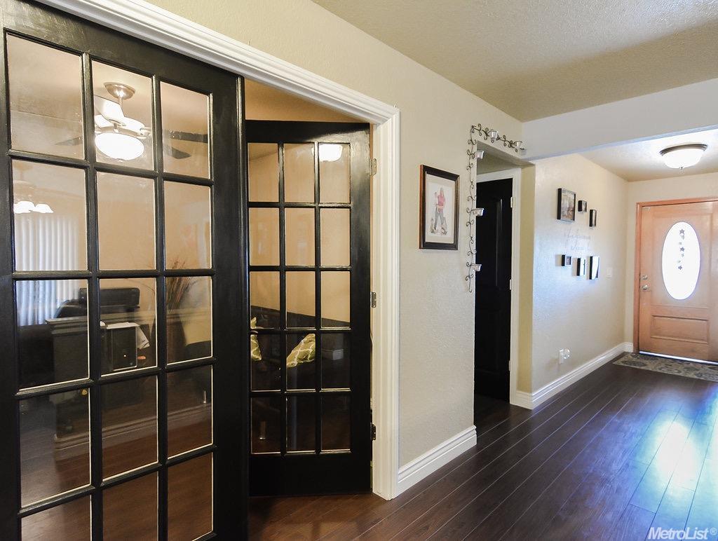 1229 Stonum Ln, Manteca, CA 95337 photo 3