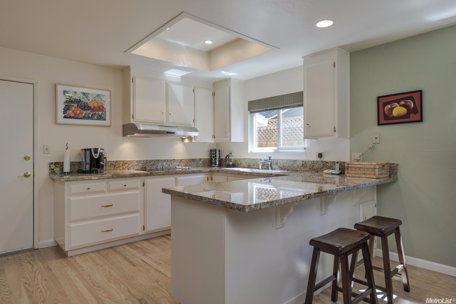 2504 Regis Dr, Davis, CA 95618 photo 6