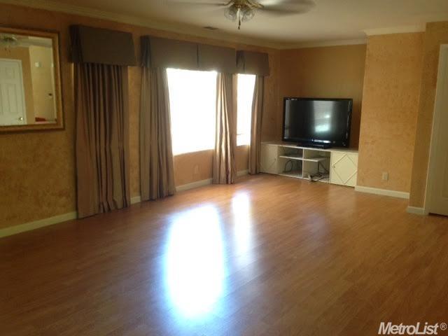 3905 Dillingham Ave, Modesto, CA 95357 photo 7