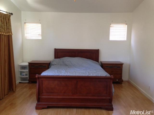 3905 Dillingham Ave, Modesto, CA 95357 photo 8