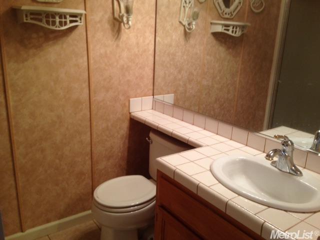3905 Dillingham Ave, Modesto, CA 95357 photo 12